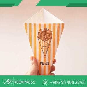 علب بطاطس كرتون