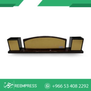 استاند مكتبي بالاسم