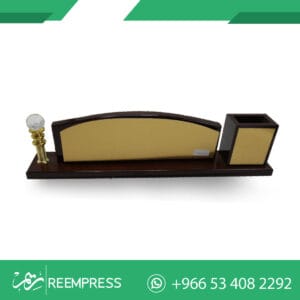 لوحة اسم على المكتب