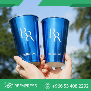 اكواب بلاستيك ملونه